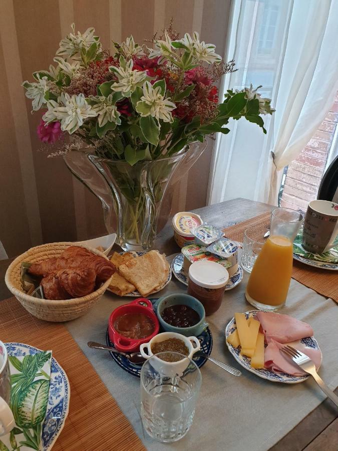 Bed and Breakfast Au Nid de la Madeleine Gaillac Exterior foto